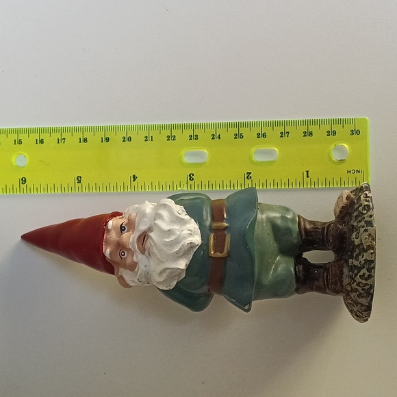 4 Garden Gnomes | Miniature Statues | 6 in height - Picture 2 of 6